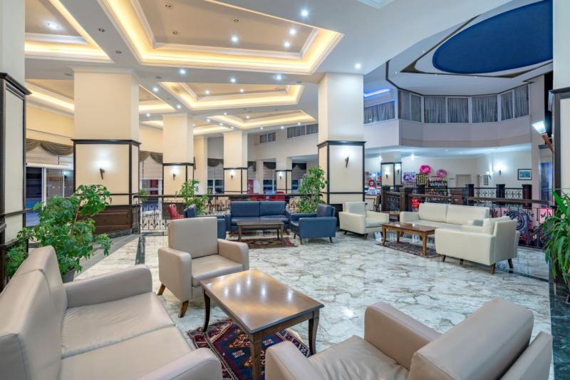 Alanya utazás Blue Star Hotel