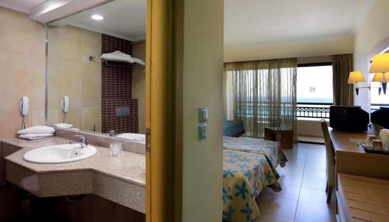 Rodosz Ixia utazás Cosmopolitan Sol By Melia