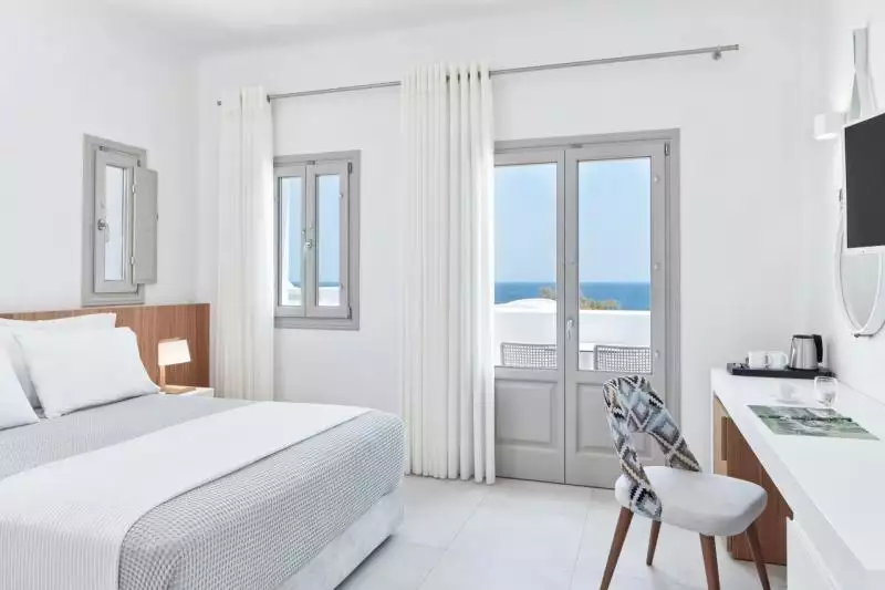Costa Grand Resort & Spa Szantorini Kamari
