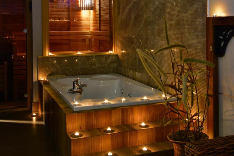 Side utazás Side Crown Charm