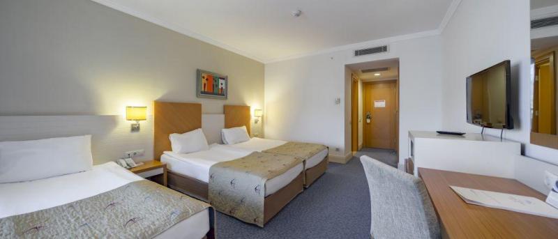 Side utazás Crystal Admiral Resort Suites & Spa