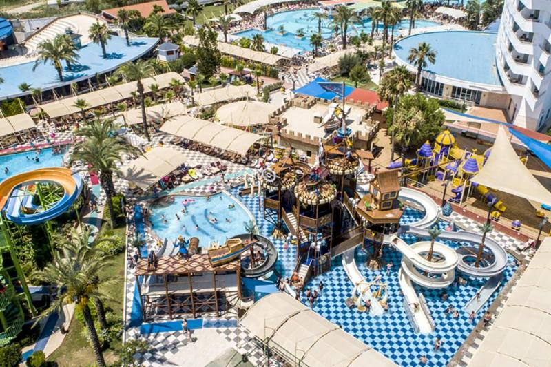 Side utazás Crystal Admiral Resort Suites & Spa