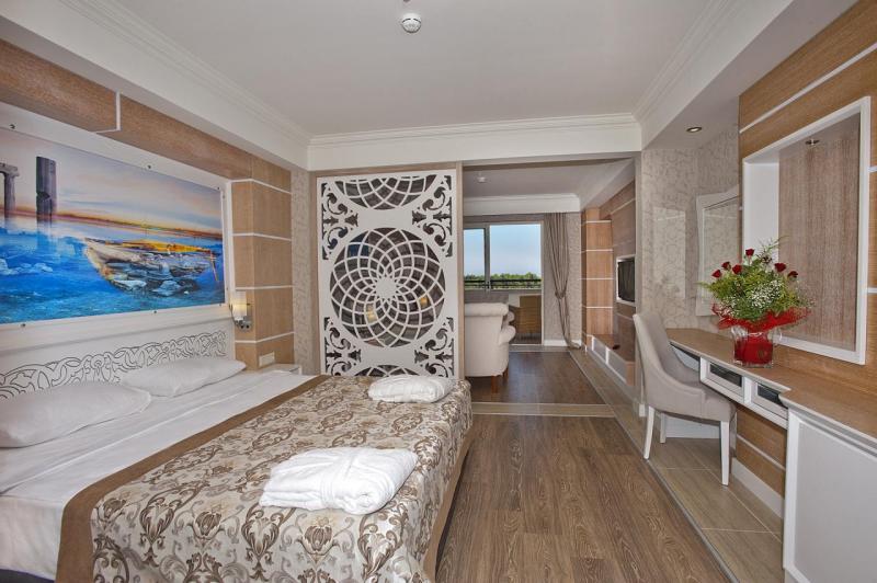 Side utazás Crystal Sunset Luxury Resort & Spa