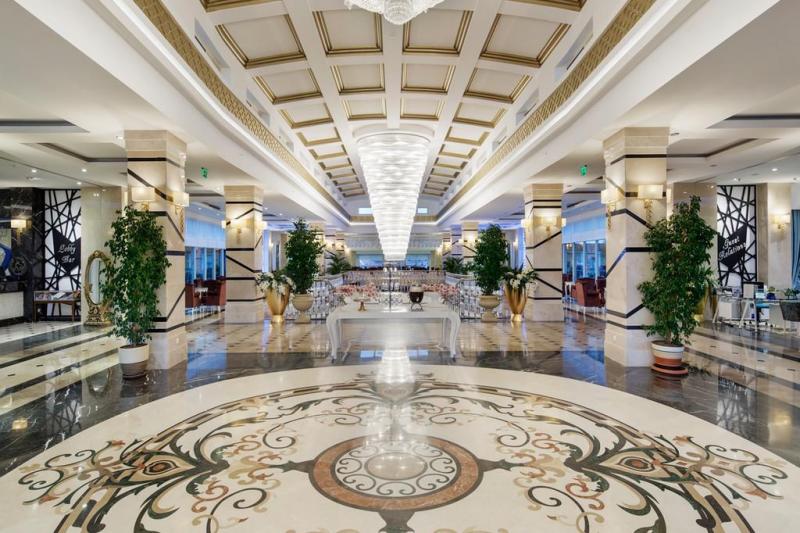 Belek utazás Crystal Waterworld Resort & Spa