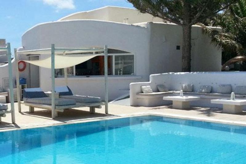 Szantorini Fira utazás Deadalus Hotel