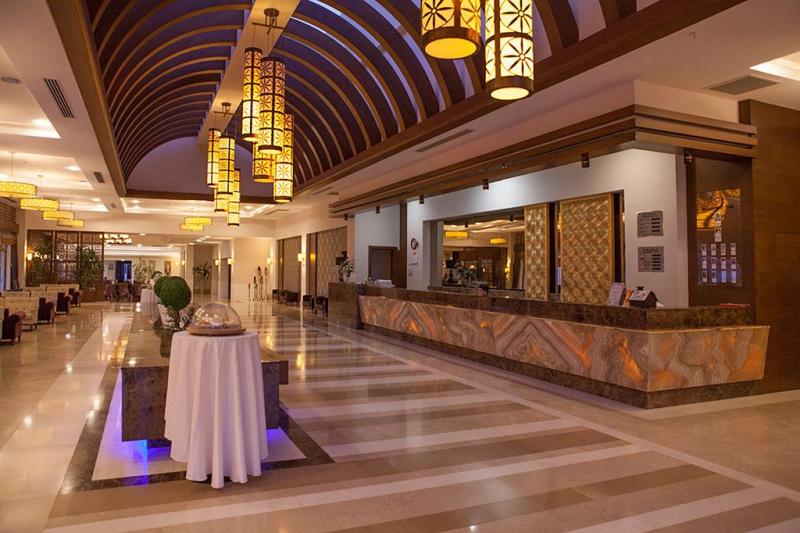 Side utazás Diamond Beach Hotel & Spa