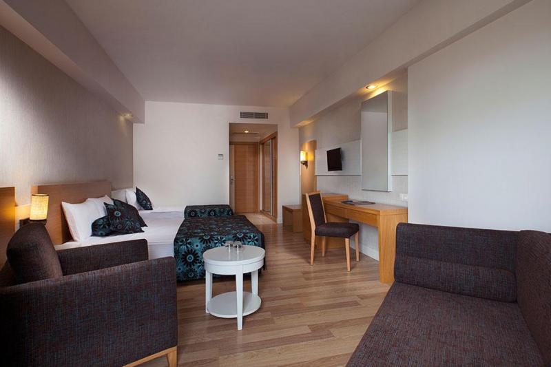 Side utazás Diamond Beach Hotel & Spa