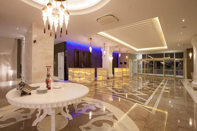 Side utazás Diamond Elite Hotel & Spa