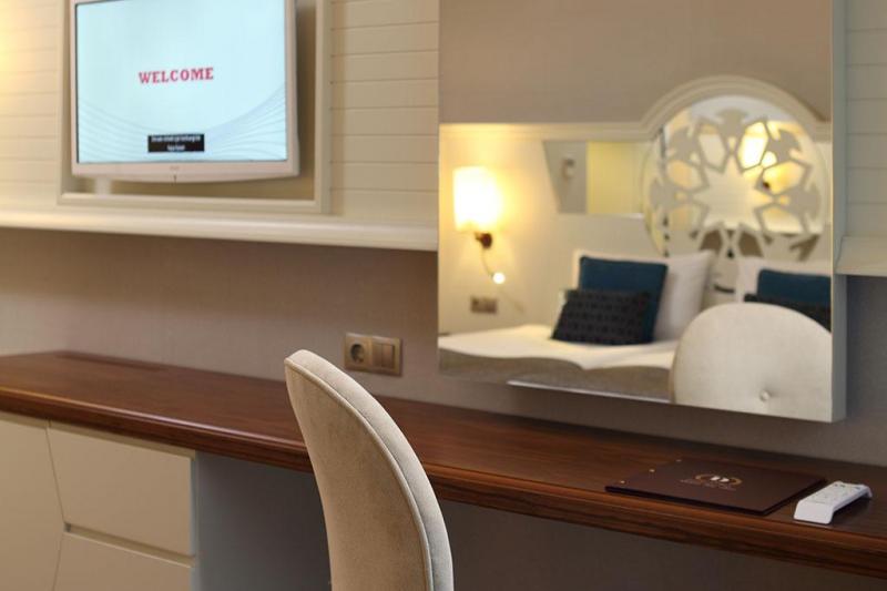 Side utazás Diamond Elite Hotel & Spa