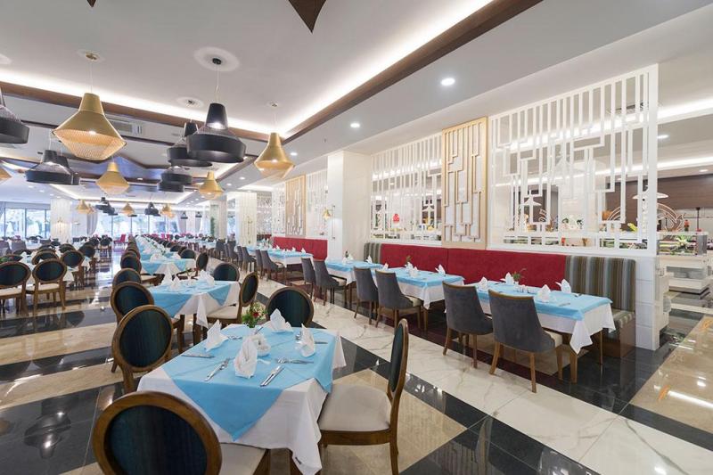 Side utazás Diamond Premium Hotel & Spa