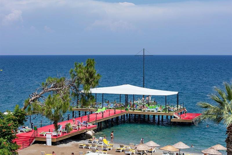 Kemer utazás Dosinia Luxury Resort