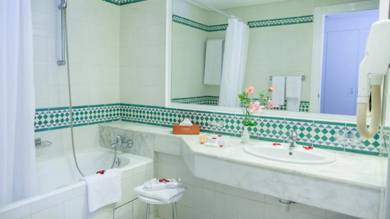 Gammarth utazás El Mouradi Gammarth