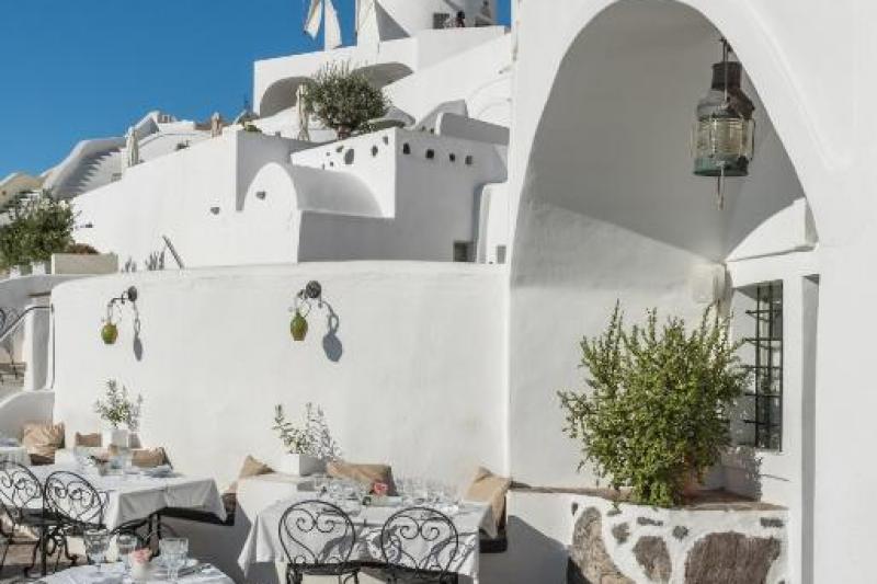 Szantorini Oia utazás Fanari Villas