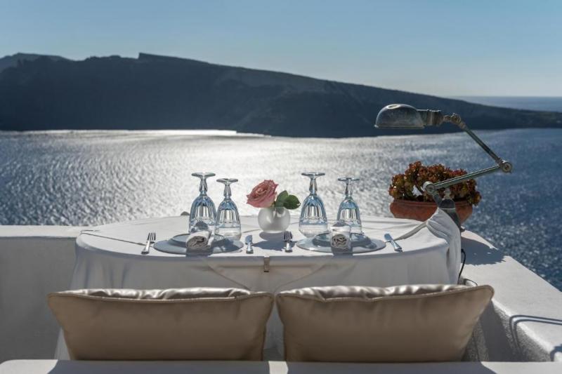 Szantorini Oia utazás Fanari Villas