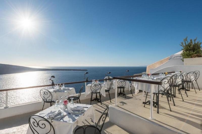 Szantorini Oia utazás Fanari Villas