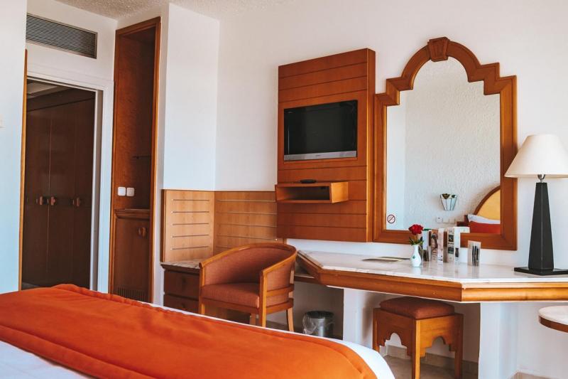 Sousse utazás Hotel Kanta
