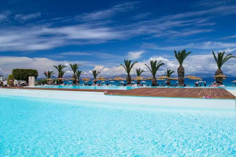Ixian Grand & All Suites Rodosz Ixia