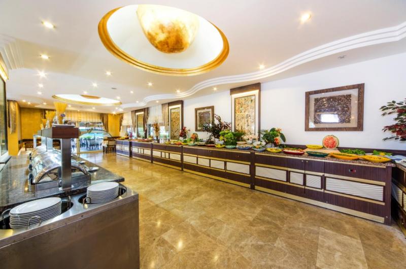 Alanya utazás Kleopatra Ada