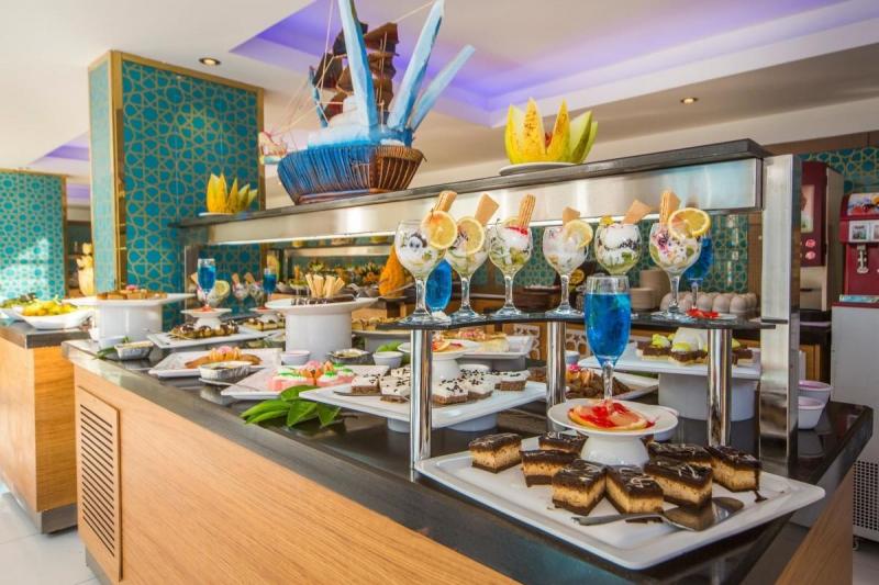 Alanya utazás Kleopatra Atlas Hotel