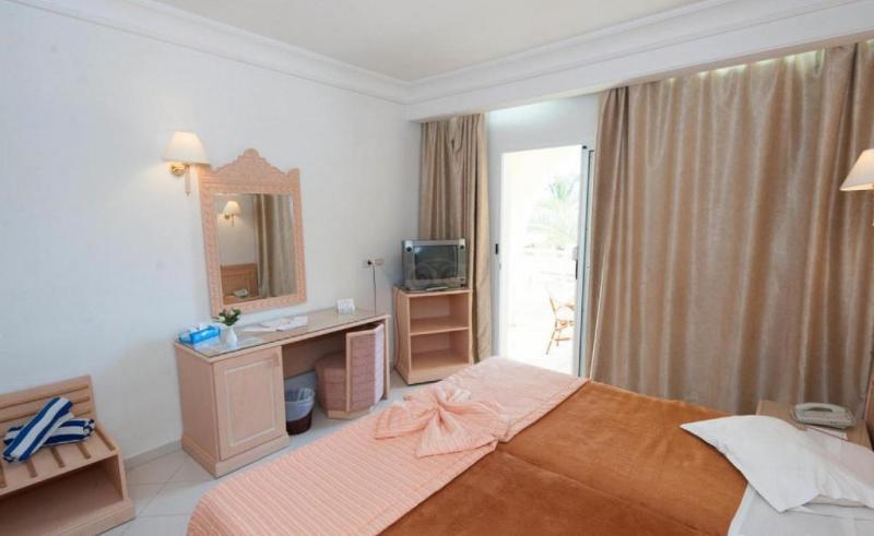 Sousse utazás Le Soleil Abou Sofiane