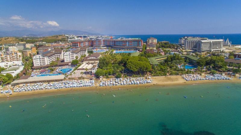 Alanya utazás Lonicera World Resort Spa