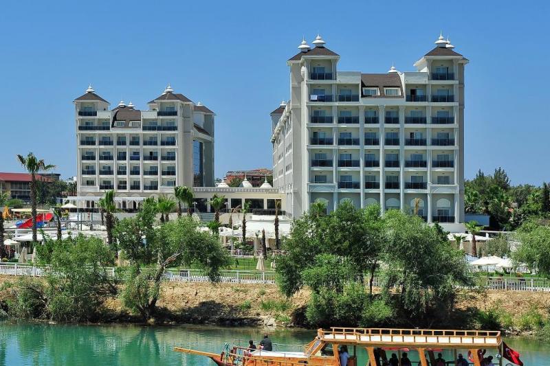 Side utazás Lrs Lake & River Side