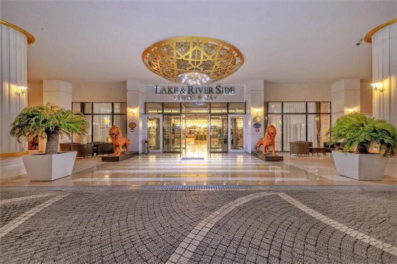 Side utazás Lrs Lake & River Side