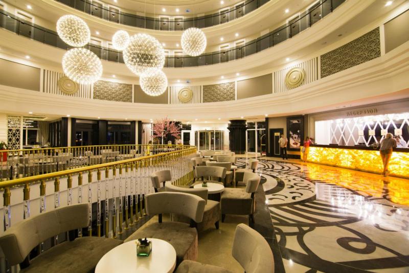 Side utazás Lrs Port River Hotel & Spa