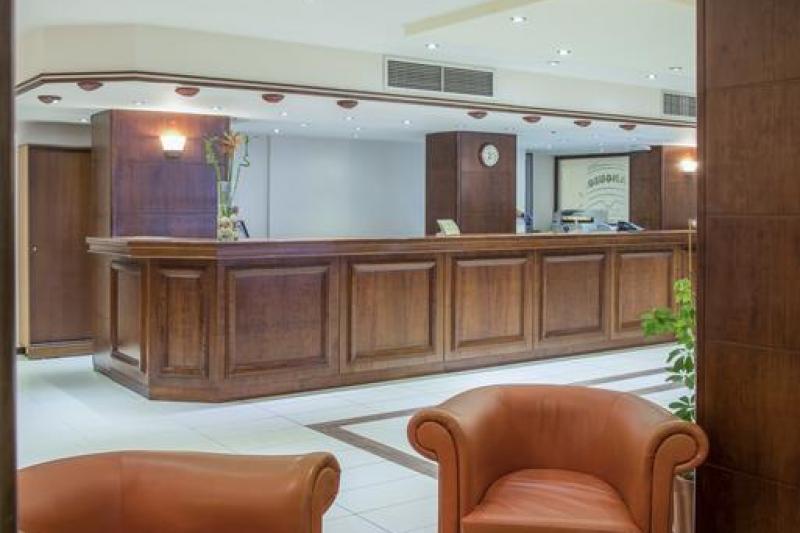 Rodosz Rhodes utazás Manousos City Hotel