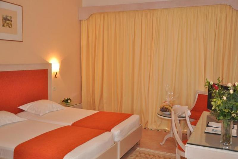 Sousse utazás Marhaba Club Hotel