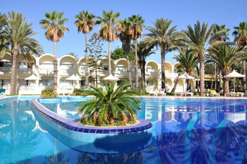 Sousse utazás Marhaba Club Hotel