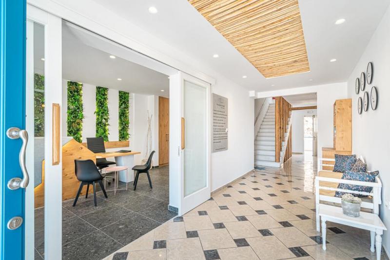 Szantorini Perissa utazás Marianna Hotel