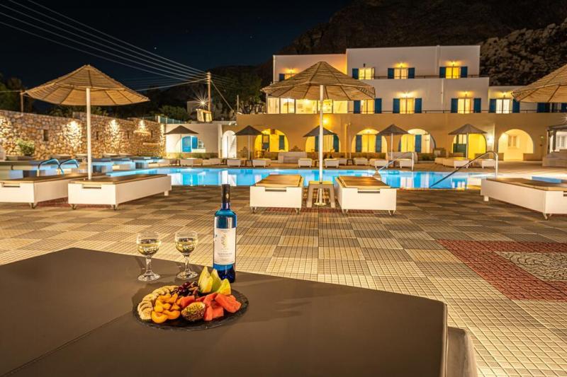 Szantorini Perissa utazás Marianna Hotel