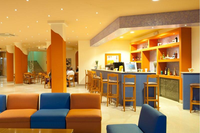 Rodosz Kolymbia utazás Myrina Beach