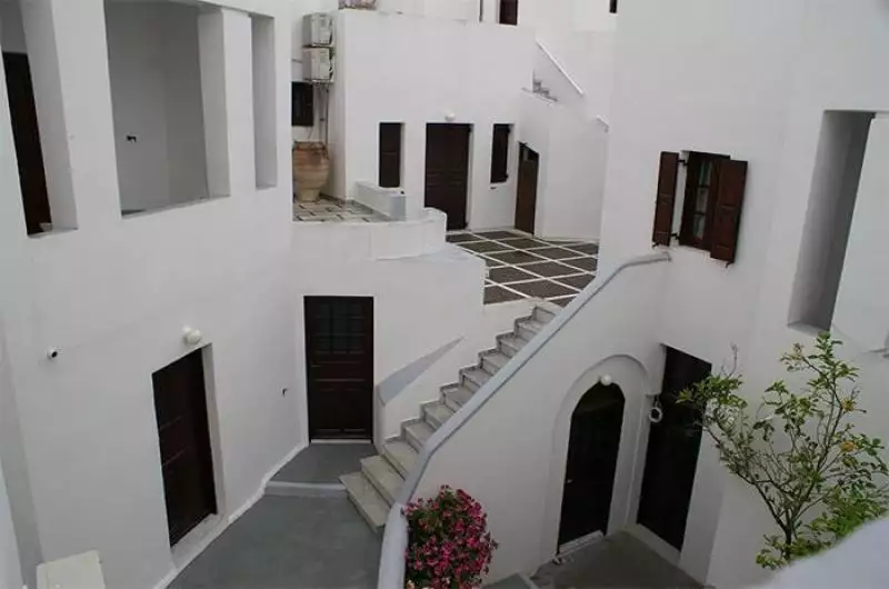 New Haroula Szantorini Fira