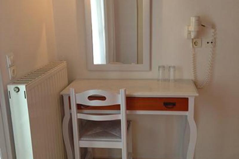 Szantorini Fira utazás New Haroula