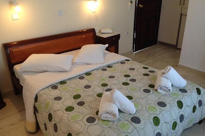 Szantorini Fira utazás New Haroula