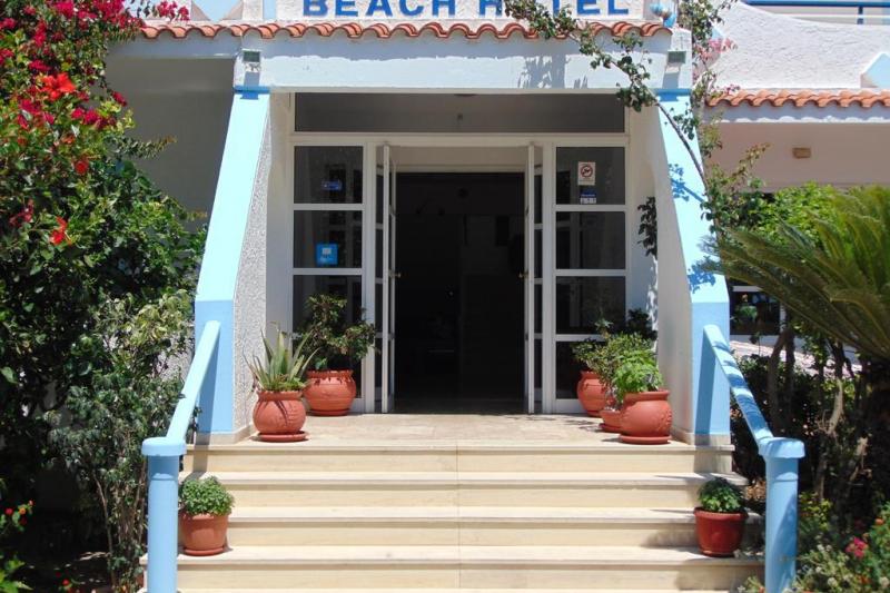 Rodosz Tholos utazás Nirvana Beach