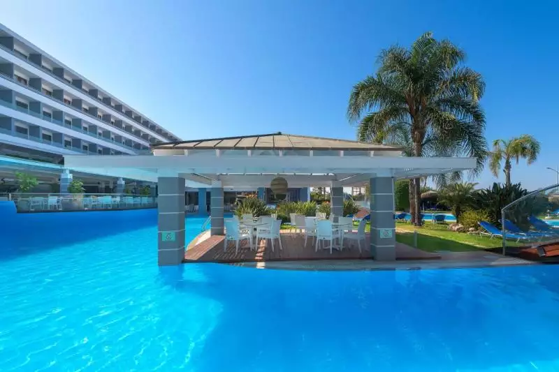 Oceanis Beach Rodosz Ixia