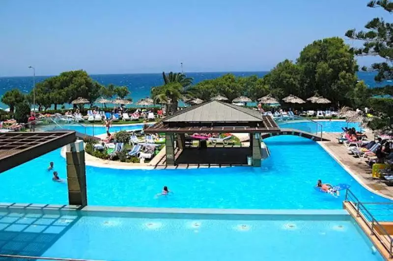 Oceanis Beach Rodosz Ixia