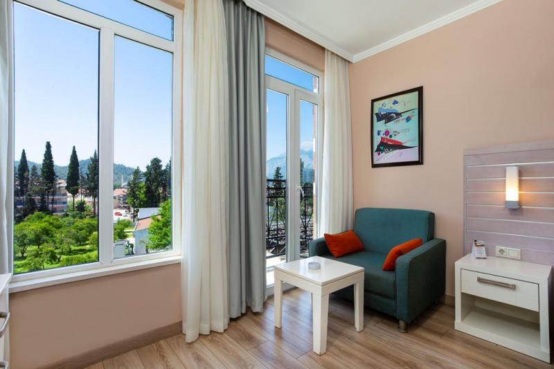 Kemer utazás Orange County Kemer