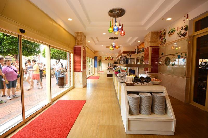 Kemer utazás Orange County Kemer