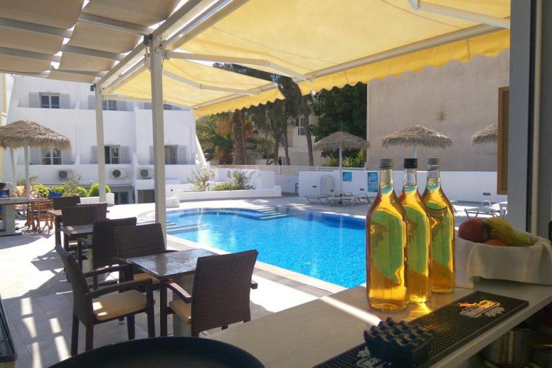 Szantorini Kamari utazás Oxygen Sea Side Hotel