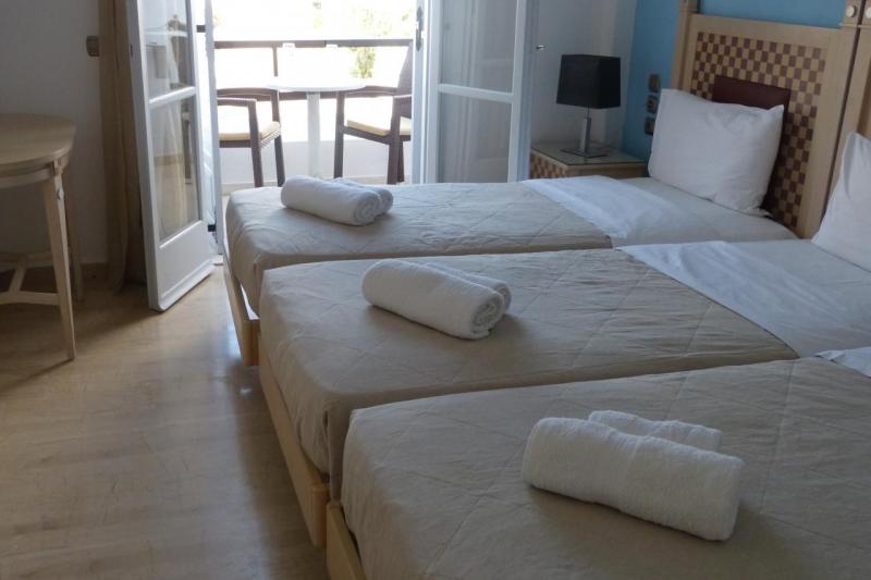 Szantorini Kamari utazás Oxygen Sea Side Hotel