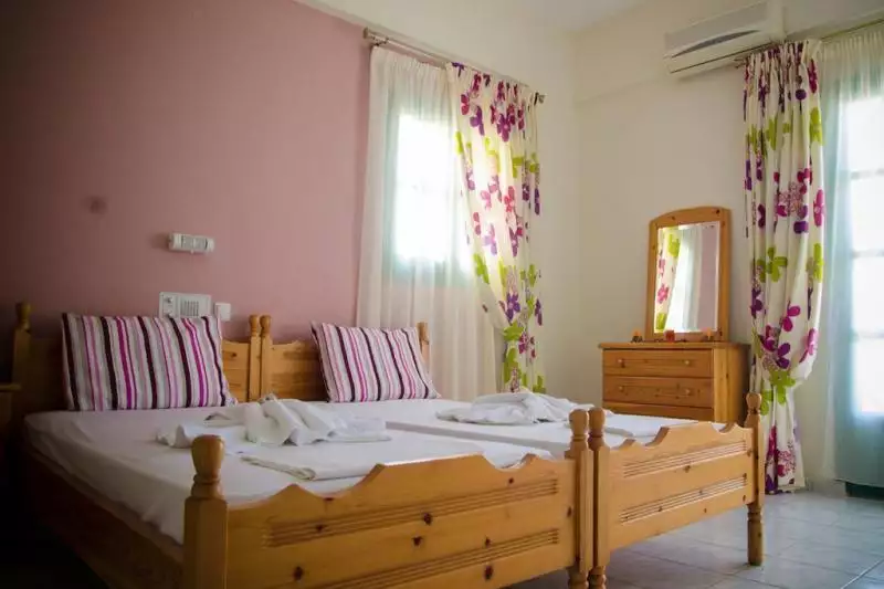 Portokali Hotel Apartments Kréta Anissaras