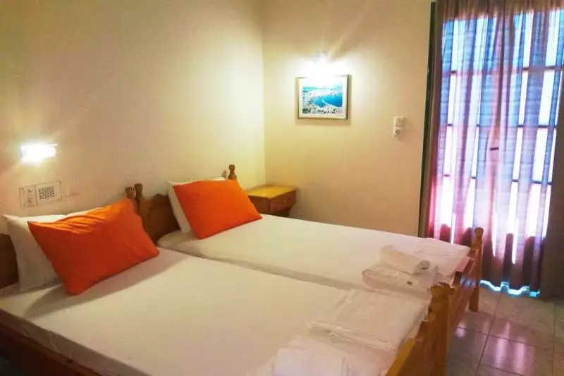 Portokali Hotel Apartments Kréta Anissaras