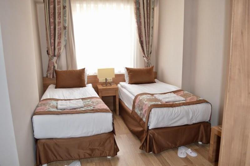 Antalya utazás Ramada Resort Lara