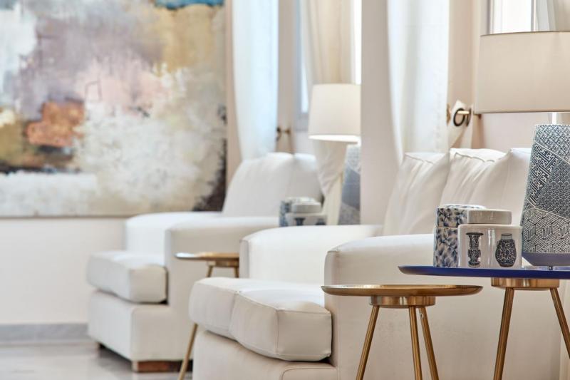 Szantorini Perivolos utazás Santo Miramare Resort