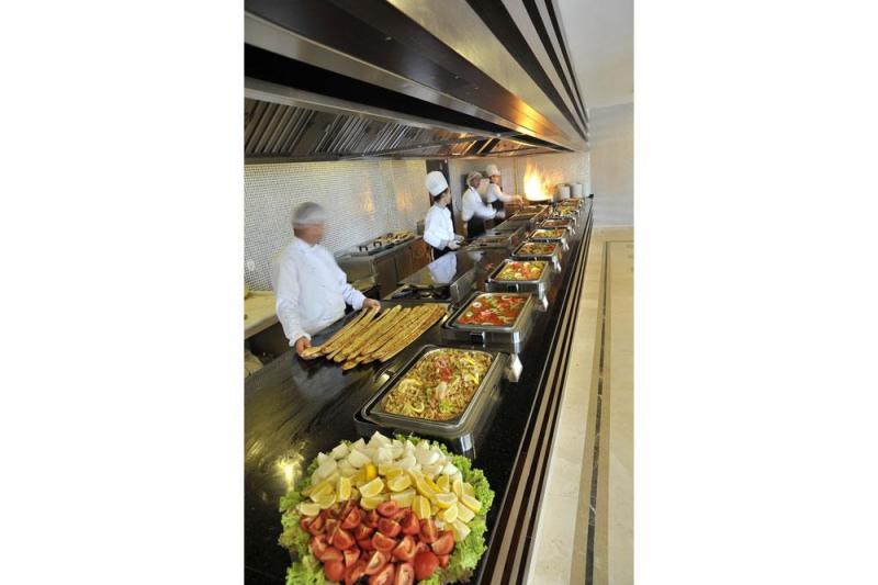 Side utazás Seaden Corolla