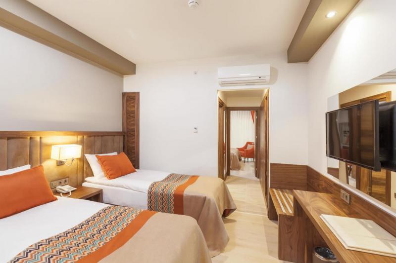 Side utazás Side Royal Palace